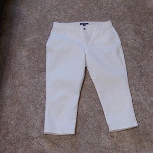 Women Capri pants